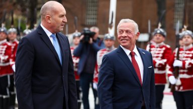 Президентът Румен Радев посрещна краля на Йордания Абдула II на официална