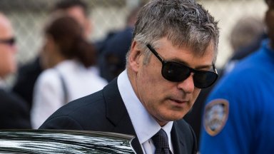 Съдия отхвърли дело, заведено от Алек Болдуин срещу прокурори в Ню Мексико