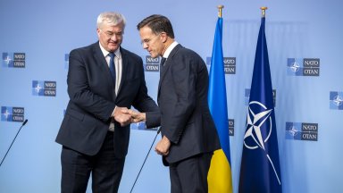 Виж още Марк Рюте Заплахата от Русия няма да изчезне