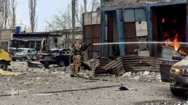 Руските сили нанесоха удар с балистична ракета по украинския град