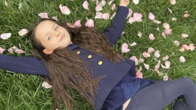 В деня на катастрофата 12 годишната Сияна пътувала с баба си