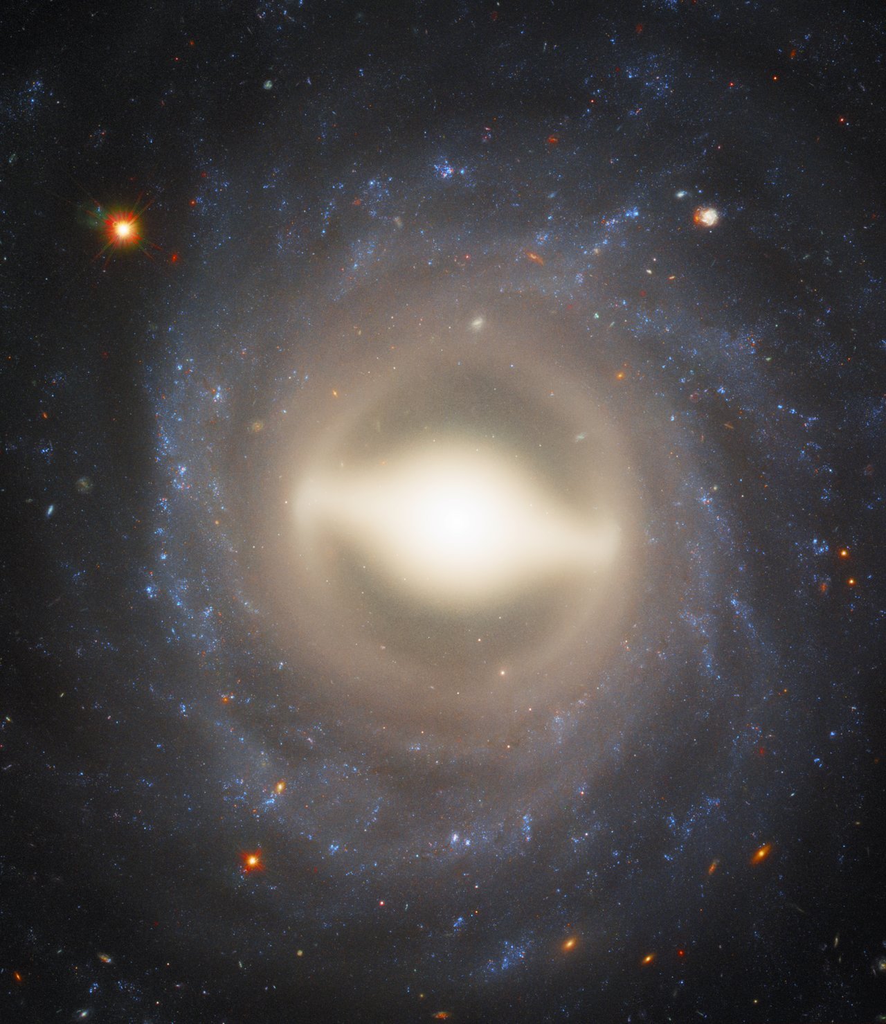 Галактика  NGC 1015