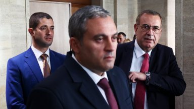 Изпълняващият функциите главен прокурор на България Борислав Сарафов внесе в