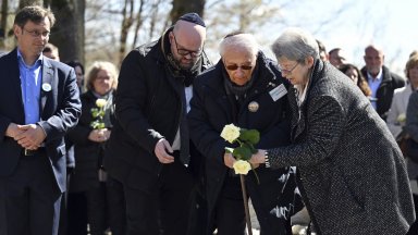 100 годишен оцелял от концентрационния лагер Мителбау Дора беше сред участниците в