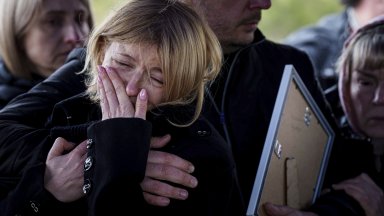 Виж още Зеленски призна за пръв път за украински войски