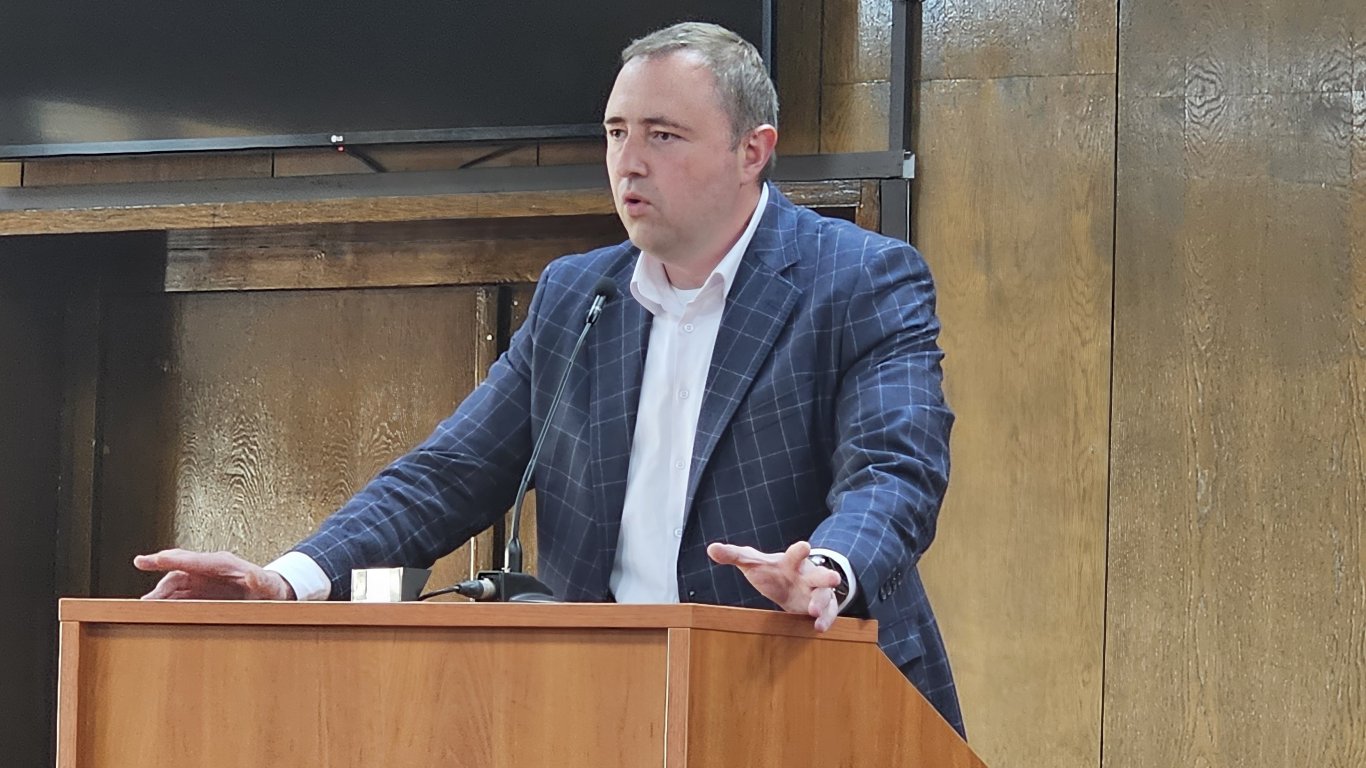 Община Русе ще прави сондажи за поливна система на дунавския кей