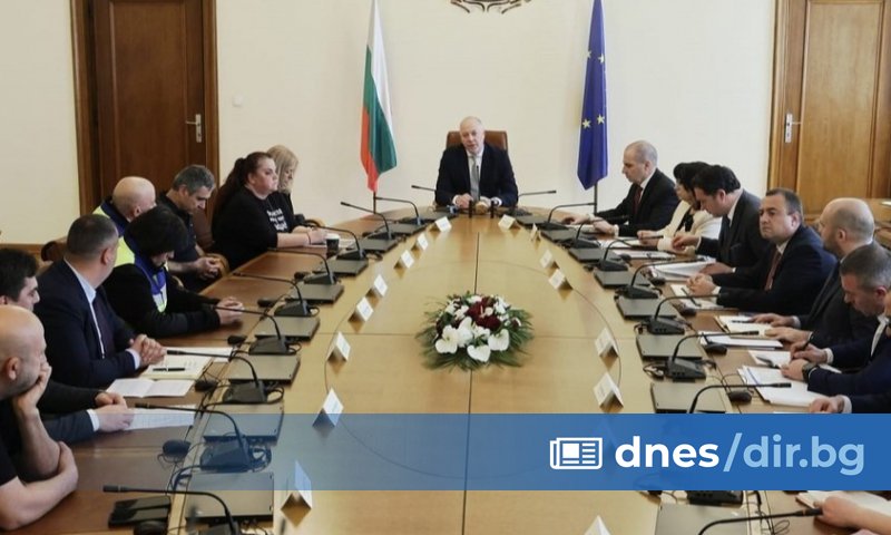 Тежките наследени проблеми, които имаме, не трябва да търсят виновник,