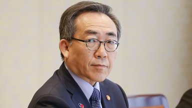 Южна Корея и Сирия снощи подписаха в Дамаск споразумение за