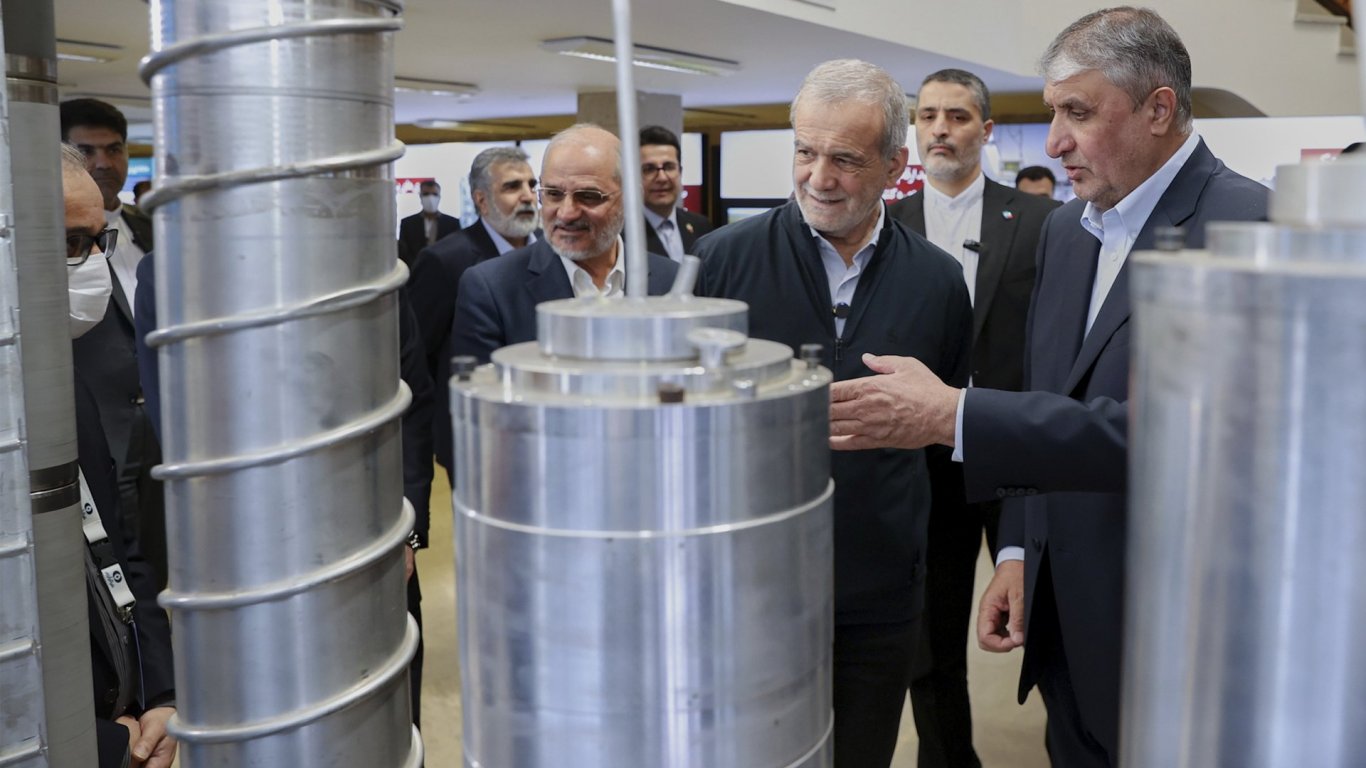 Развитието на иранската ядрена програма продължава въпреки международните мерки