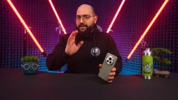 Открий перфектния смартфон за теб със "Смарт Ревю" от Yettel