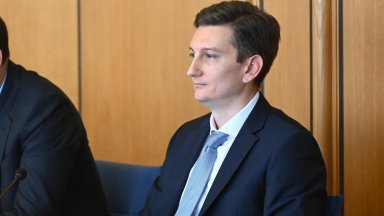 Заплатите на шофьорите и ватманите в градския транспорт на София