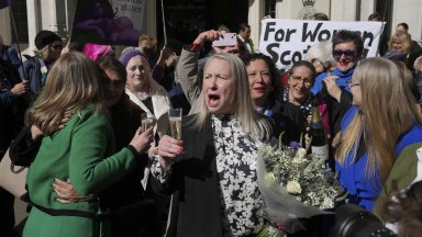 Върховният съд във Великобритания постанови единодушно че според закона за