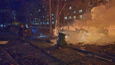 Жертвите на масираната руска атака с дронове срещу град Днепър