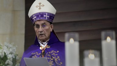 Ливанският маронитски патриарх Бешара Раи си счупи бедрото по време