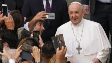 Светът скърби за отишлия си на Светли понеделник глава на