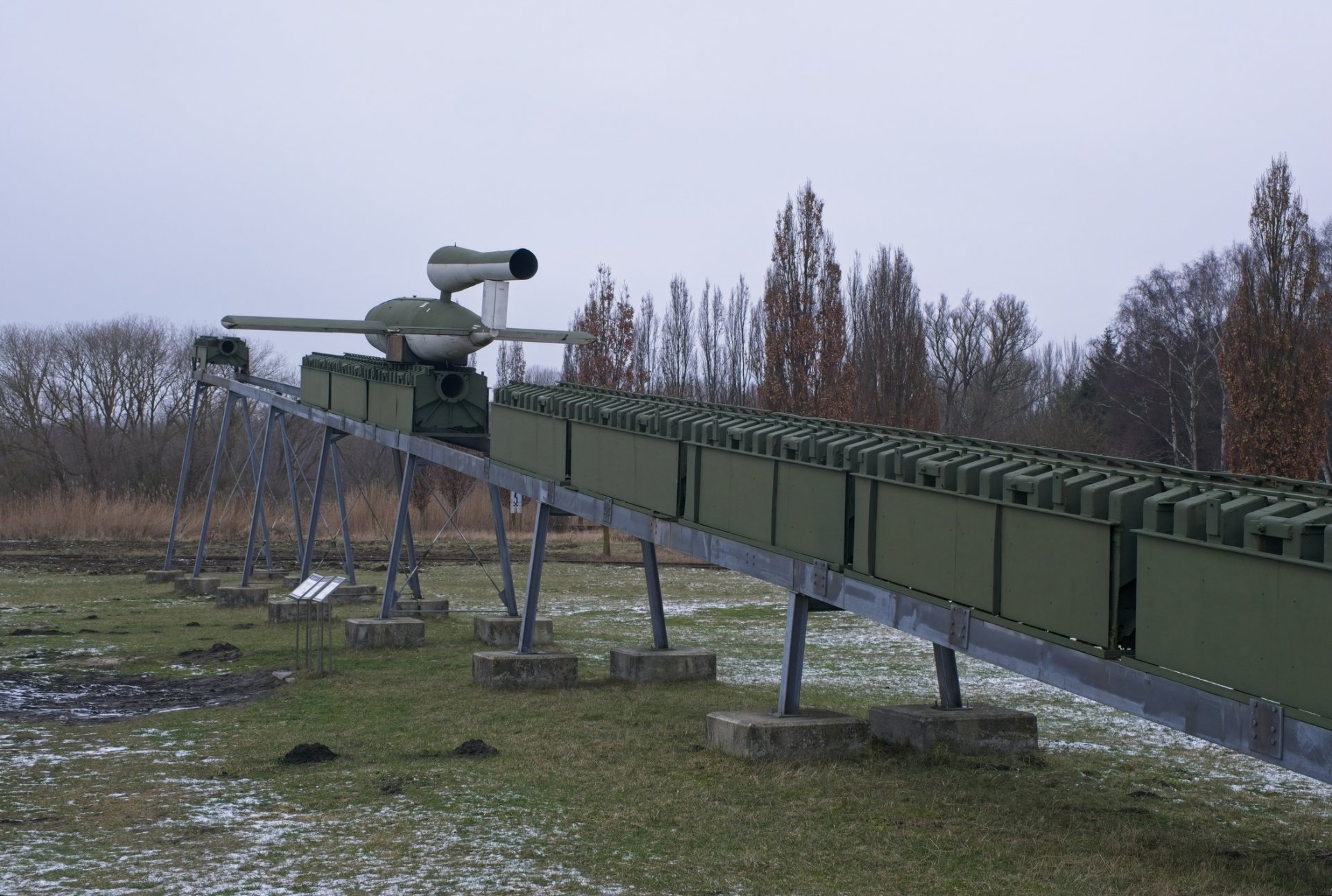 V-1