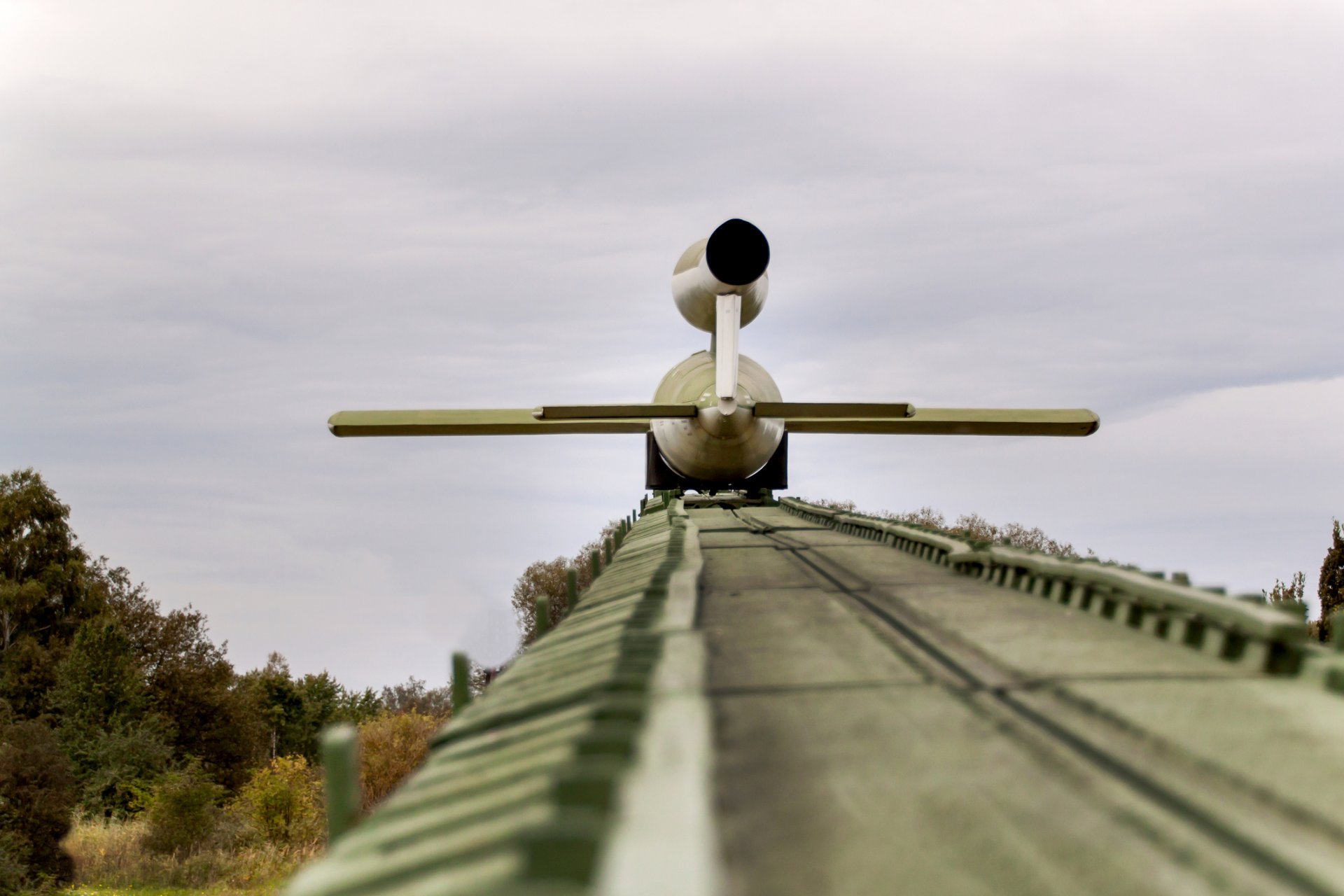 V-1