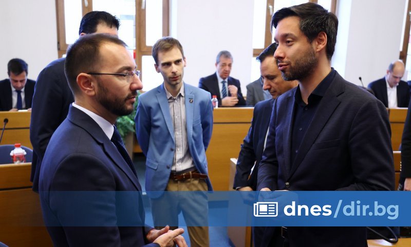 Борис Бонев не е нищо повече от политически дезертьор. Утре