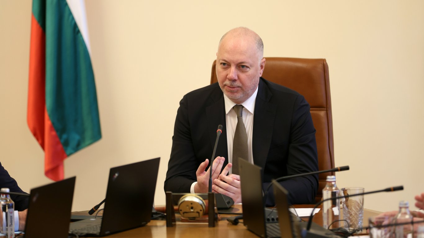 Премиерът за първите 100 дни управление: Това не е време за толеранс, а за равносметка
