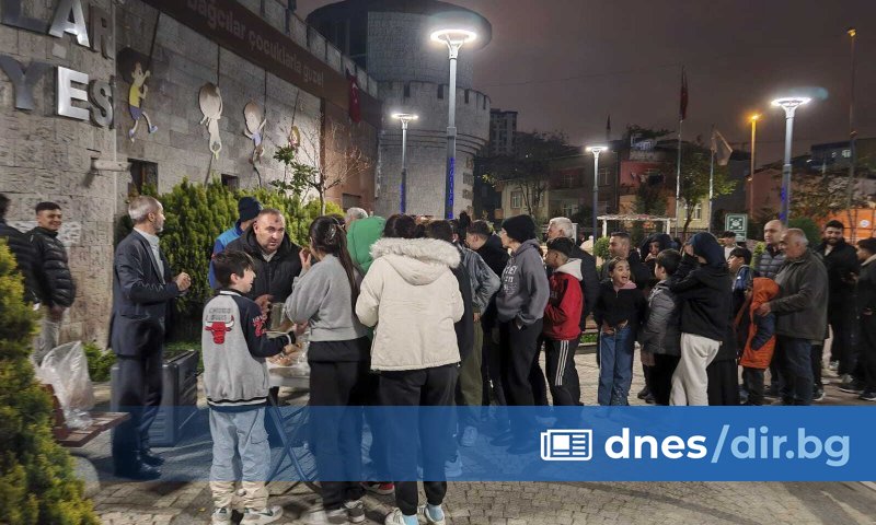 Поредица от трусове продължават да разтърсват Истанбул днес, като един