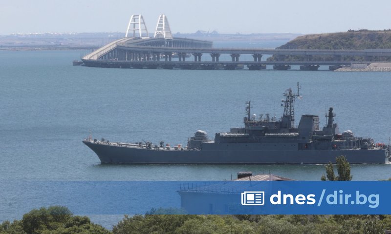 Украйна е задържала чуждестранен плавателен съд в териториалните си води,