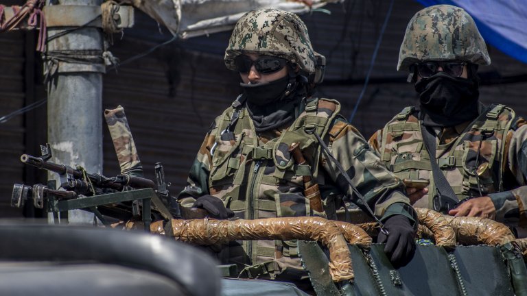 Не спират ударите между Индия и Пакистан: Взрив отекна в Лахор, светът призова за успокояване