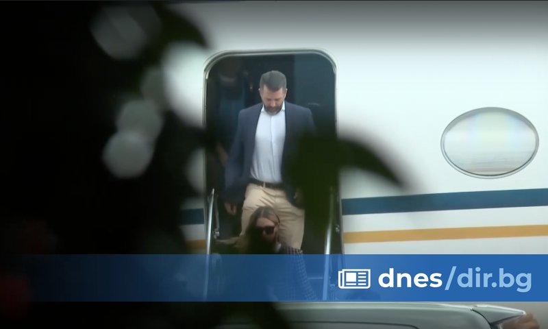 Първородният син на президента на САЩ - Доналд Тръмп-младши, пристигна на