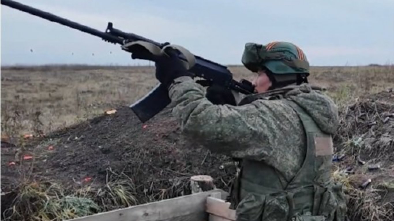 Вижте как тренират за фронта севернокорейците в Русия (видео)