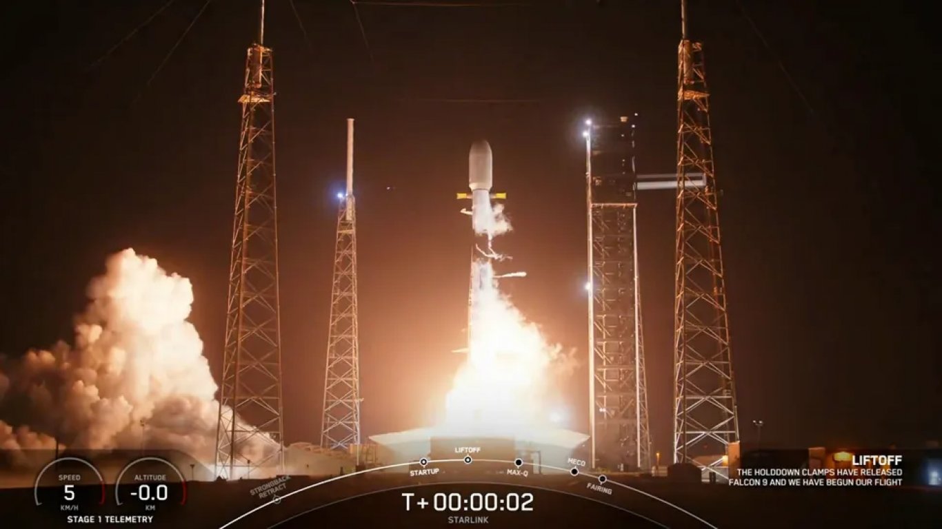 SpaceX изстреля 250-та мисия със сателити Starlink