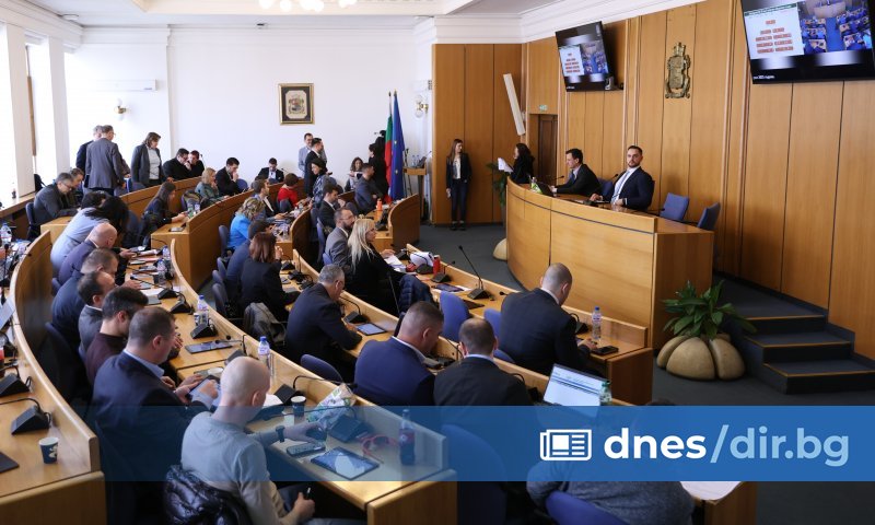 Коалиция на корупцията е завладява окончателно Метрополитен, СОС се управлява