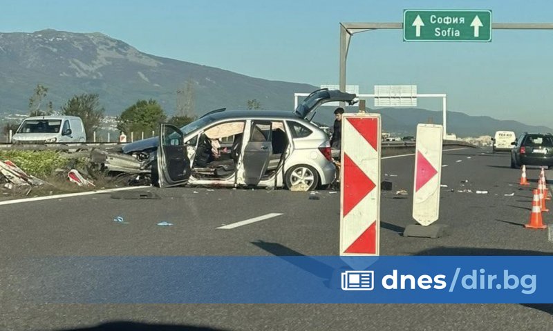 Фирма за Пътна помощ е взела 800 лева от 18-годишния