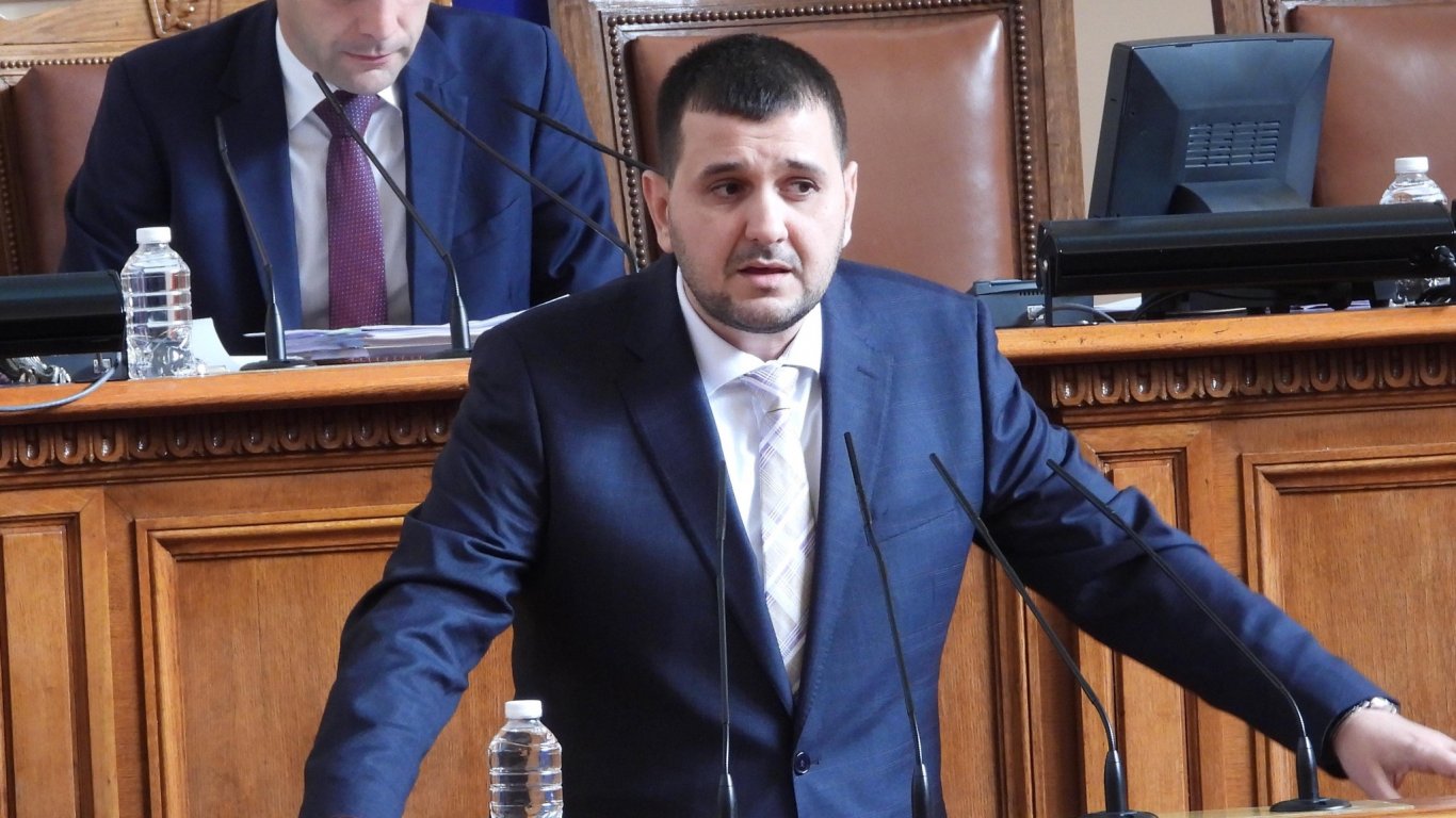Депутатът от ПП-ДБ: Името ми по най-грозен начин бе замесено в акцията в пловдивската митница 