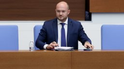 ''Величие'' и МЕЧ получиха места в парламентарните комисии