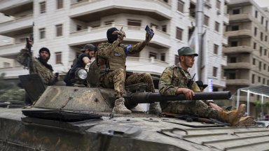 Сирийските сили за сигурност задържаха братовчед на Башар Асад