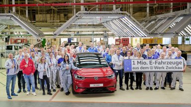Volkswagen произведе 1 милион електрически автомобила в Цвикау