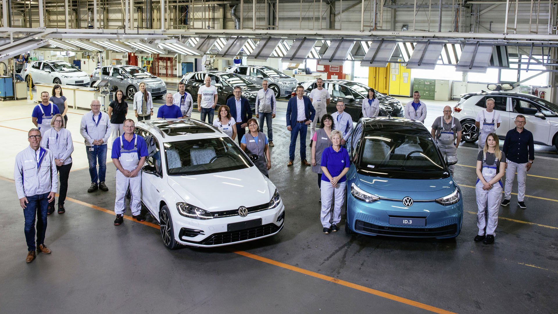 След последния Golf Variant, от 26 юни 2020 г. заводът на Volkswagen в Цвикау произвежда само електрически автомобили, като ID.3