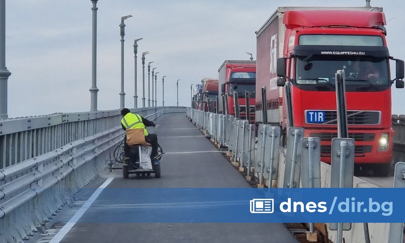 Извършва се основен ремонт на българския участък на Дунав мост