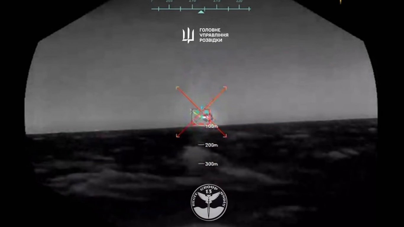 Украйна обяви, че е свалила руски Су-30 с морски дрон за първи път в света