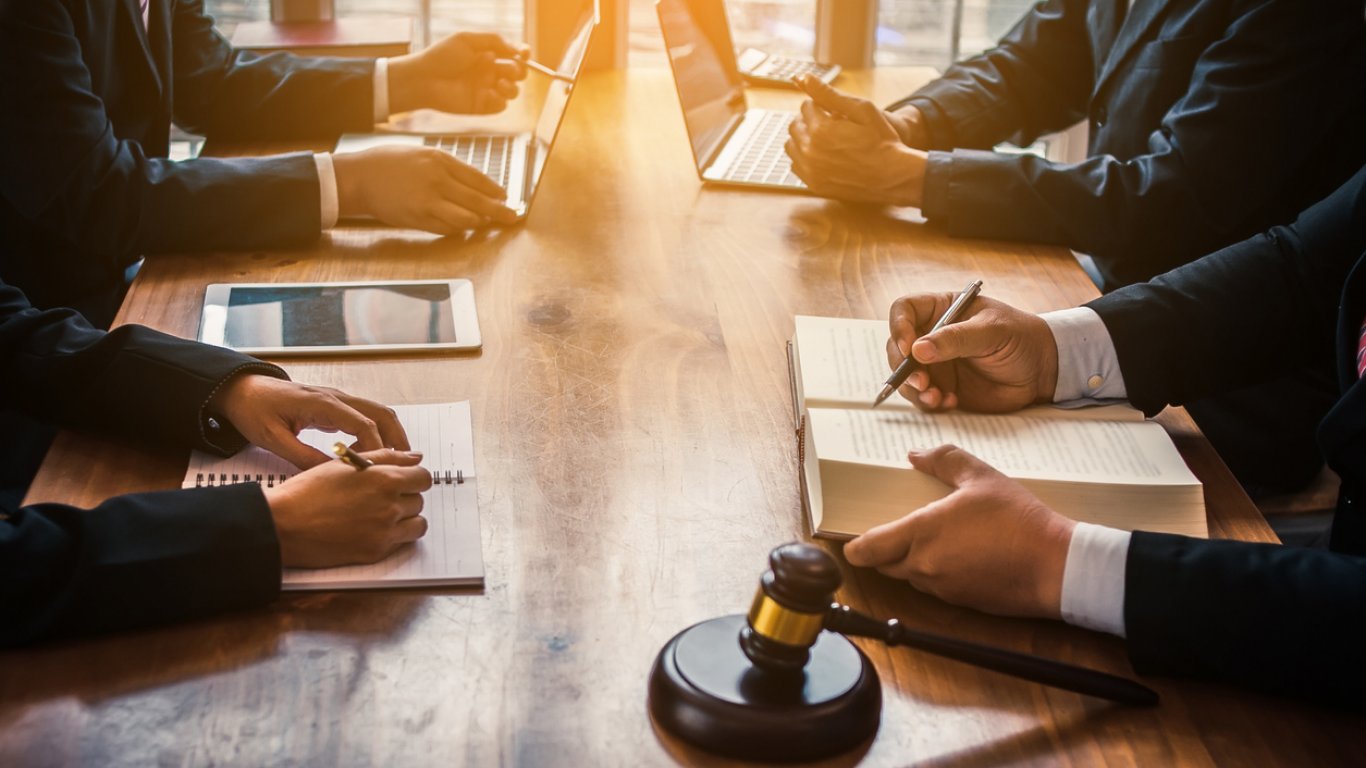 Страната ни триумфира в правния маратон във Вашингтон като окончателно