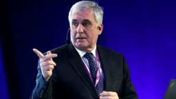 Ивайло Калфин: Българският лев е слаба валута, не е повод за гордост