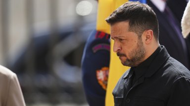 Президентът на Украйна Володимир Зеленски пристигна в Анкара предаде Ройтерс Русия