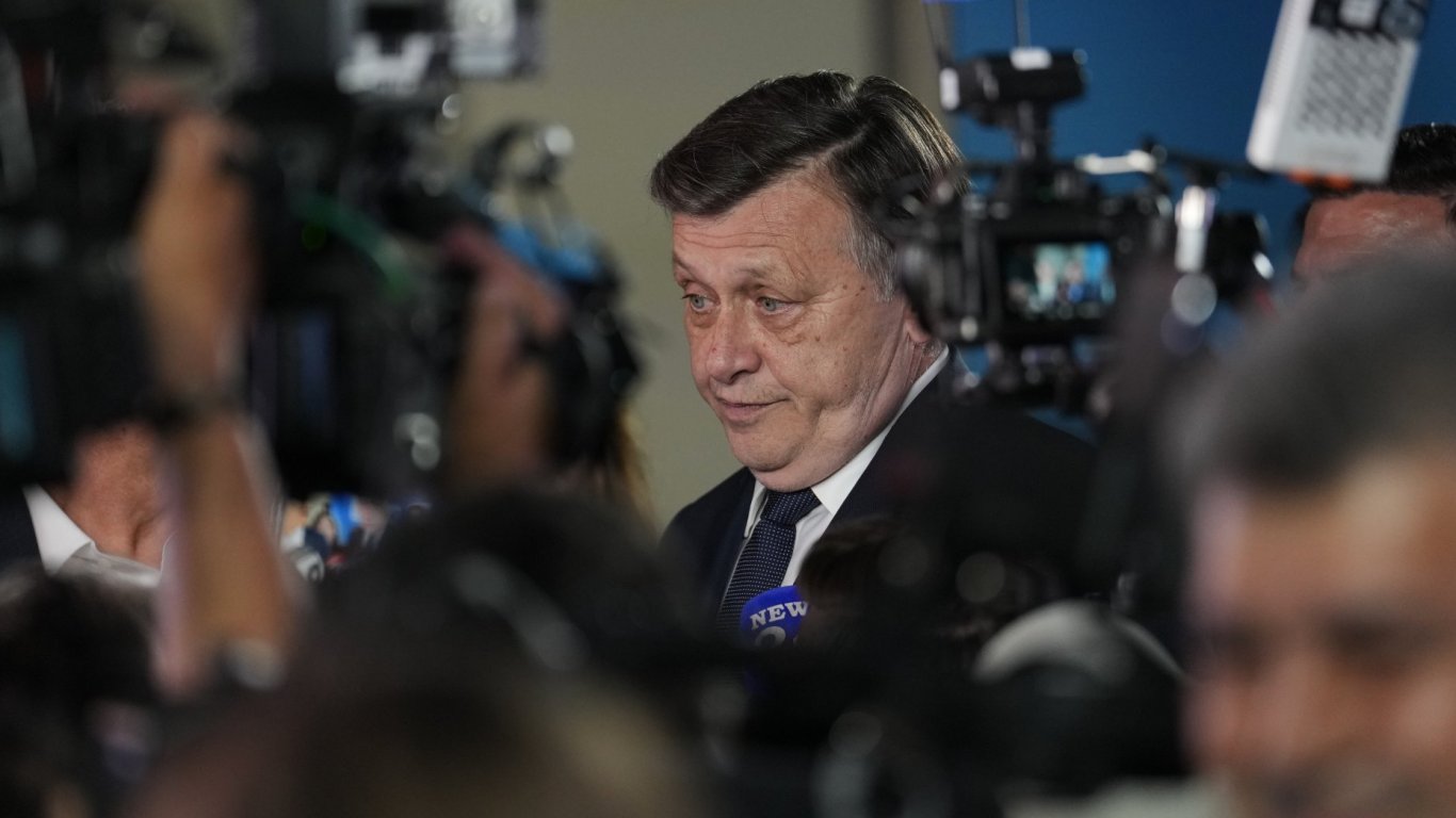 Крин Антонеску