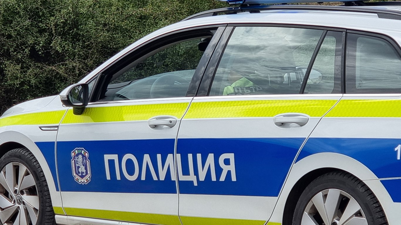 Моторист загина при катастрофа на пътя между Асеновград и Кърджали