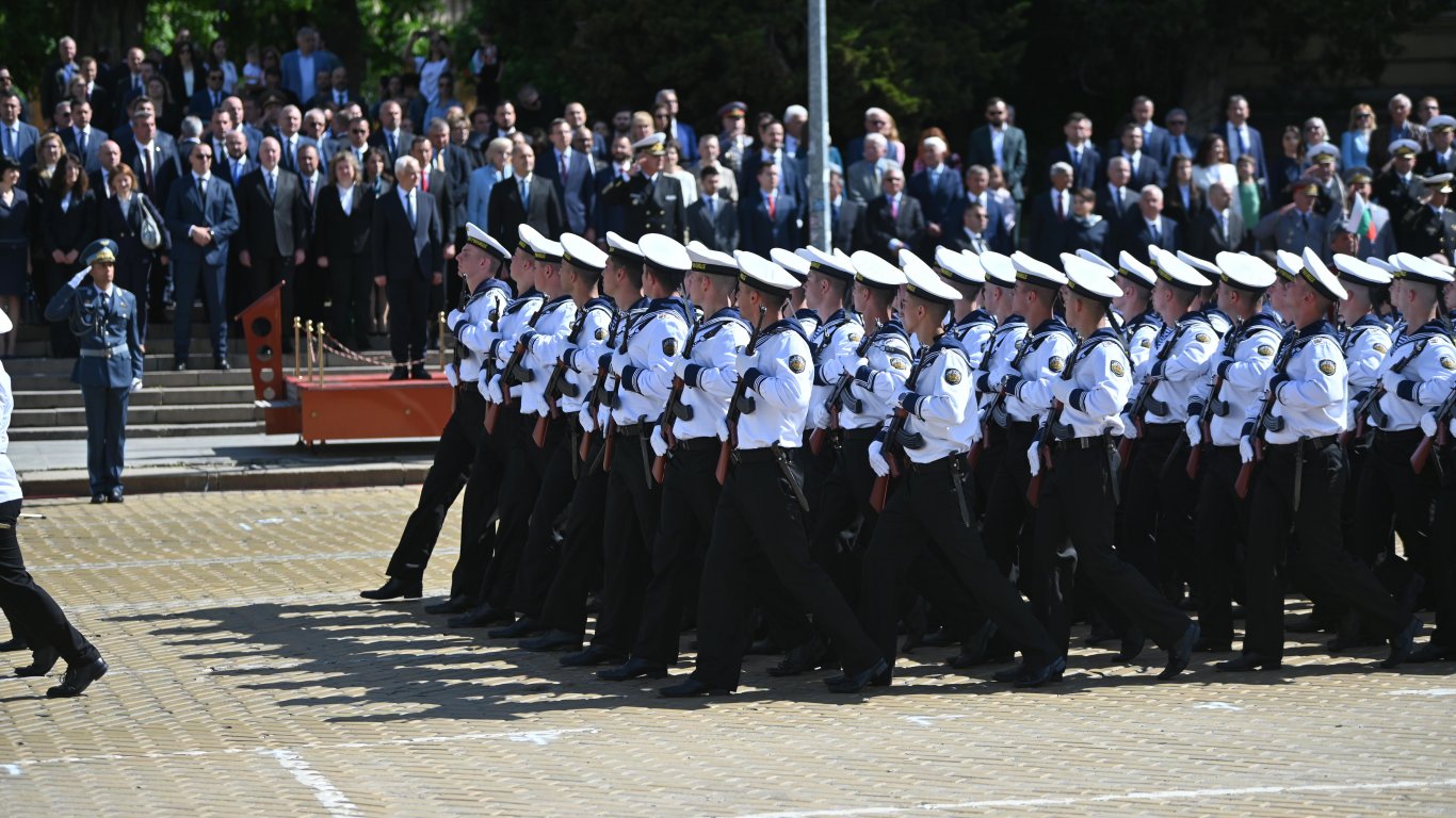 Парадът на Българската армия в София за 6 май, 2025 година