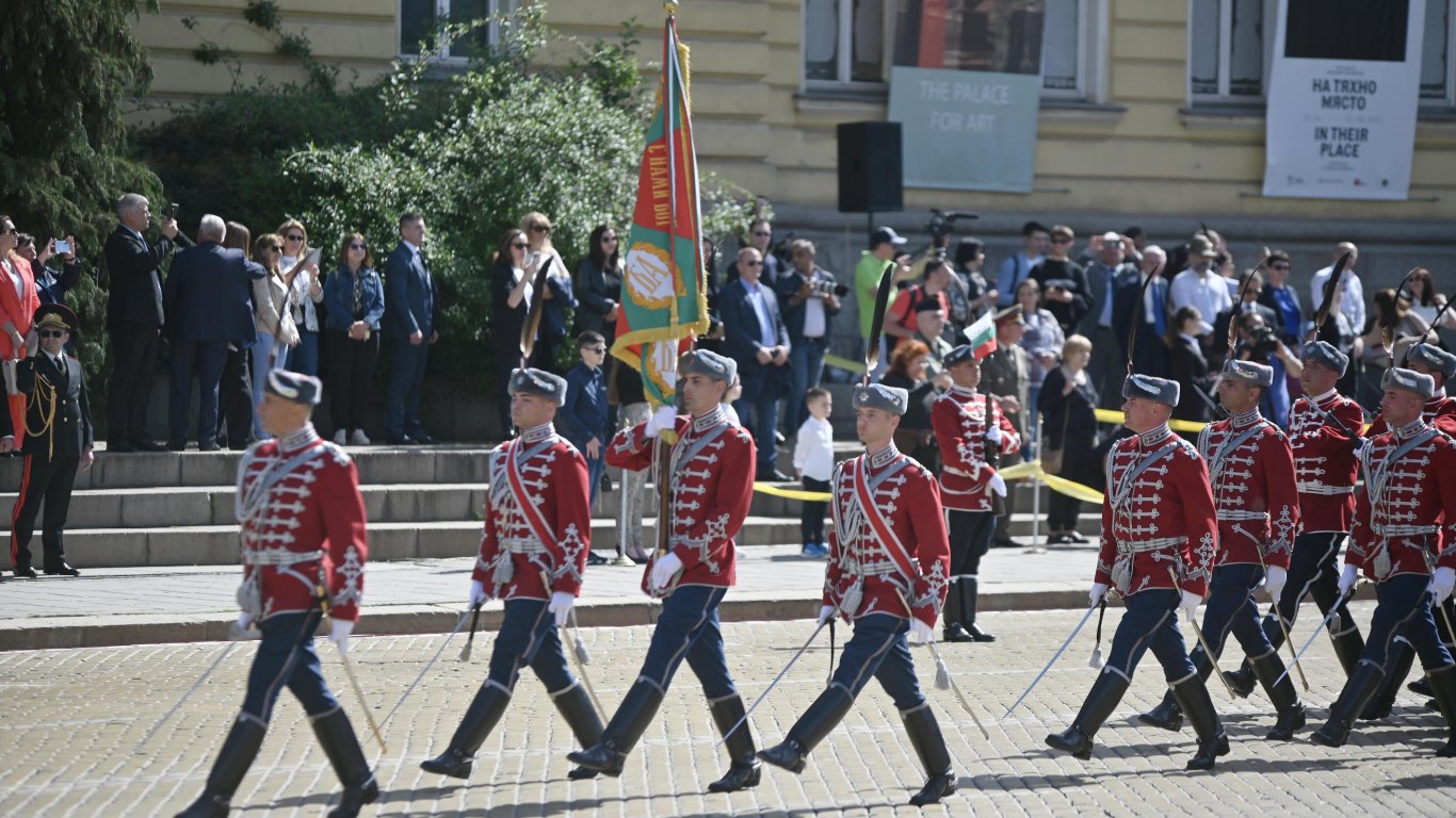 Парадът на Българската армия в София за 6 май, 2025 година