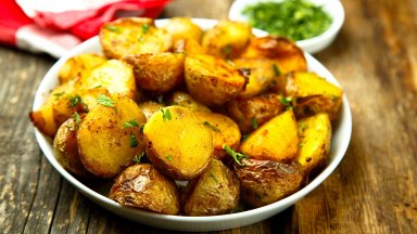 Пресни картофи и копър: Невероятно вкусна комбинация