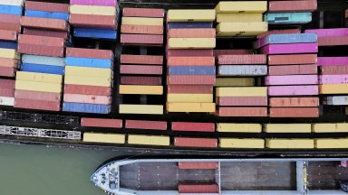 Търговският дефицит на САЩ нарасна до рекордните 140,5 млрд. долара