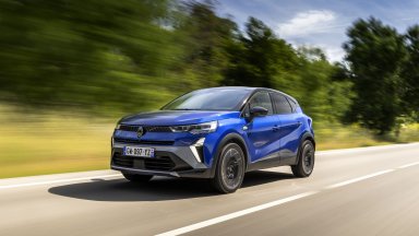 Хибридите Renault Captur и Symbioz станаха по-мощни и по-икономични