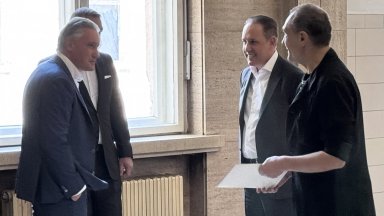 Кирил и Георги Домусчиеви бяха разпитани в съда по хазартното дело срещу Васил Божков