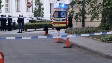 22 годишен студент по право вилня с брадва във Варшавския университет